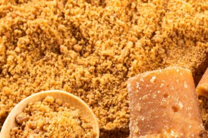 Clinical-benefits-Of-Eating-Jaggery-In-Your-Life